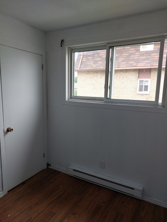 5 1/2 Dans Un Triplex | 2932645