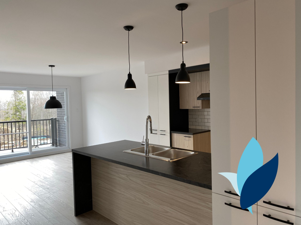 Logement 5 1/2 - WIFI - Novembre 2025 | 2944372