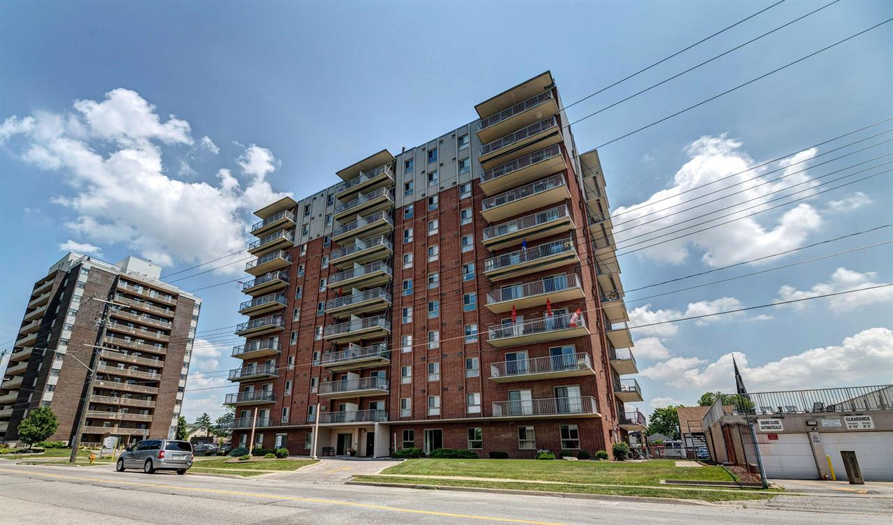 Derby Lane Apartments | 2932725