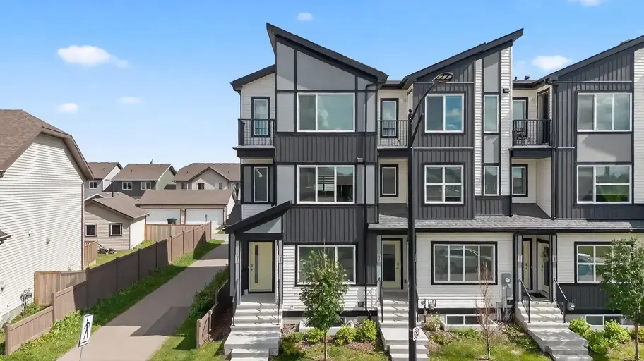2-3 Bed Townhomes in Paisley | Price Way/Price Lane/ Price Link, Edmonton | 2932956
