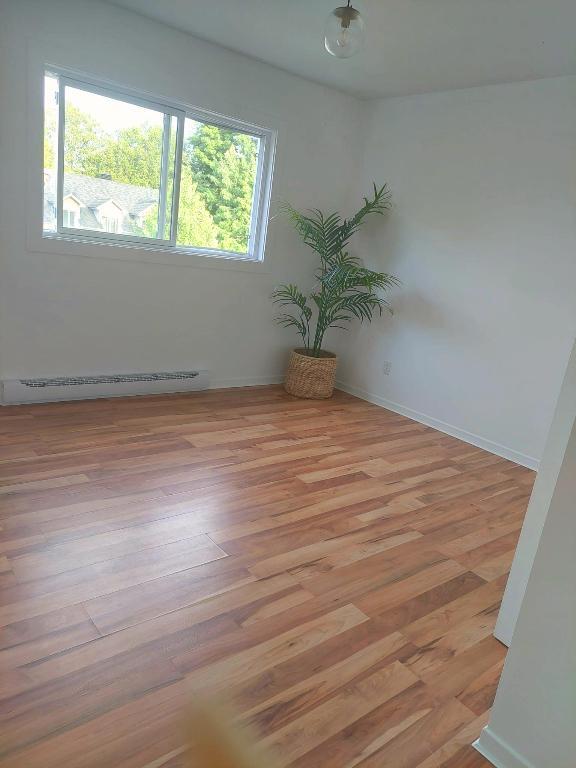 5 ½ rénové avec goût | 2933061