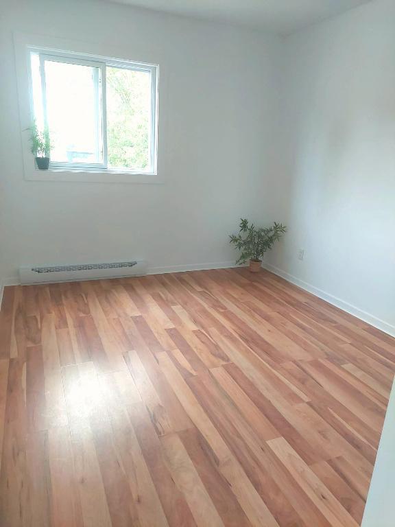 5 ½ rénové avec goût | 2933061