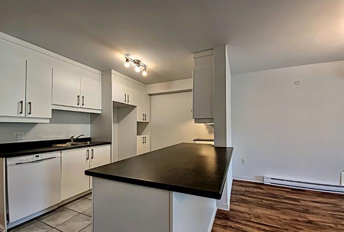 2 CH - 1 SDB - Gatineau - $1,795 /mo | 2933074