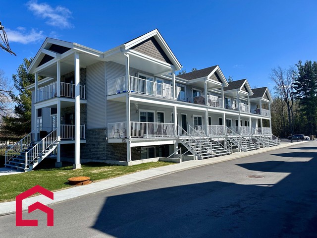 Appartement Saint-Lazare À Louer | 2933109