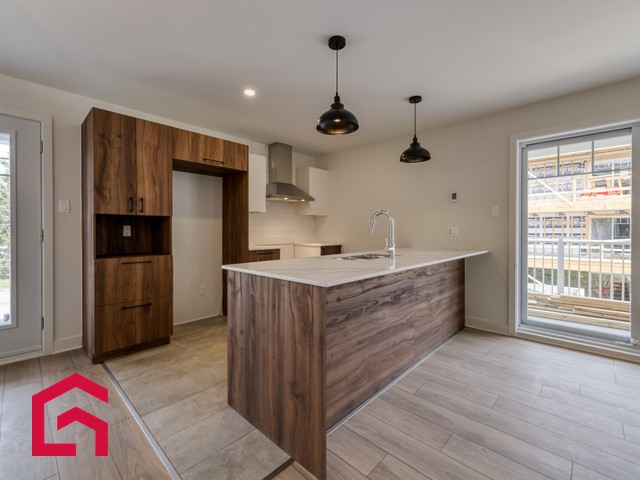 Appartement Saint-Lazare À Louer | 2933109