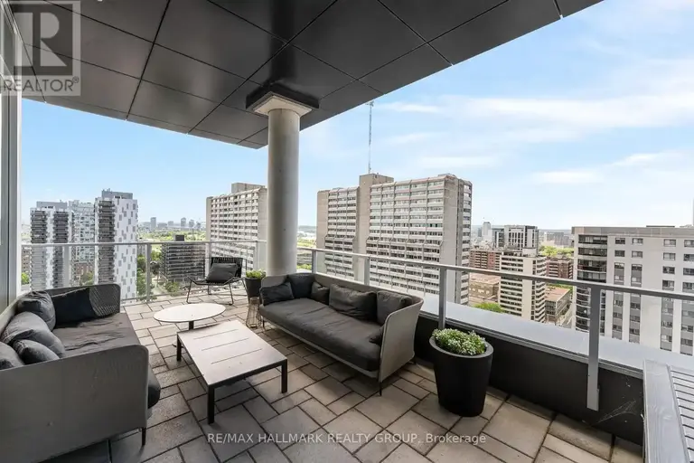 217 - 255 BAY STREET | 217 - 255 BAY STREET, Ottawa | 2933238
