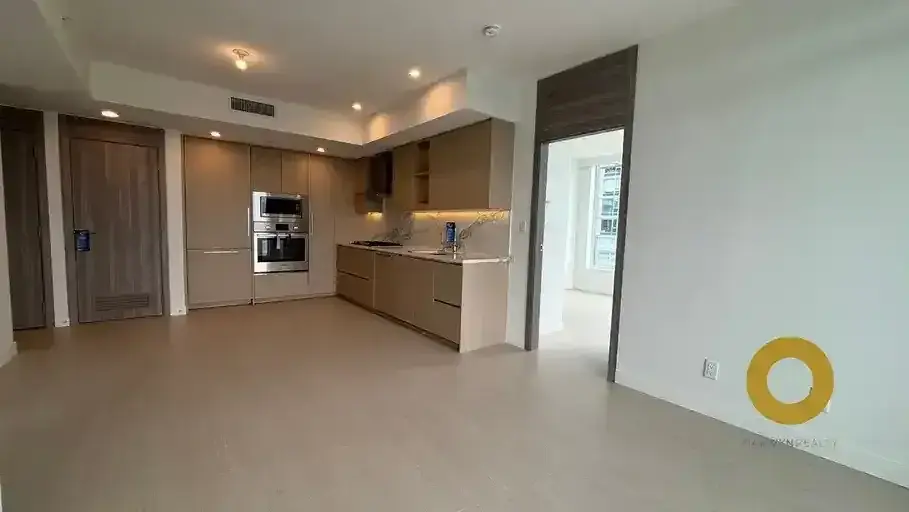Brand New 2 Bed 1 Bath Corner unit with a Stunning City View!! | 13778 100 Avenue, Surrey | 2933268