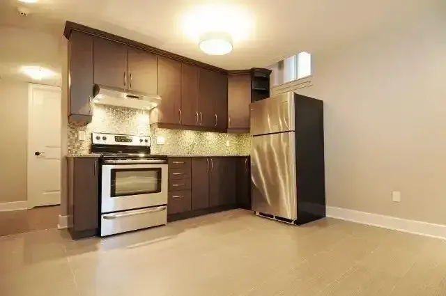 355 Gilmour Street | 355 Gilmour Street, Ottawa | 2933412