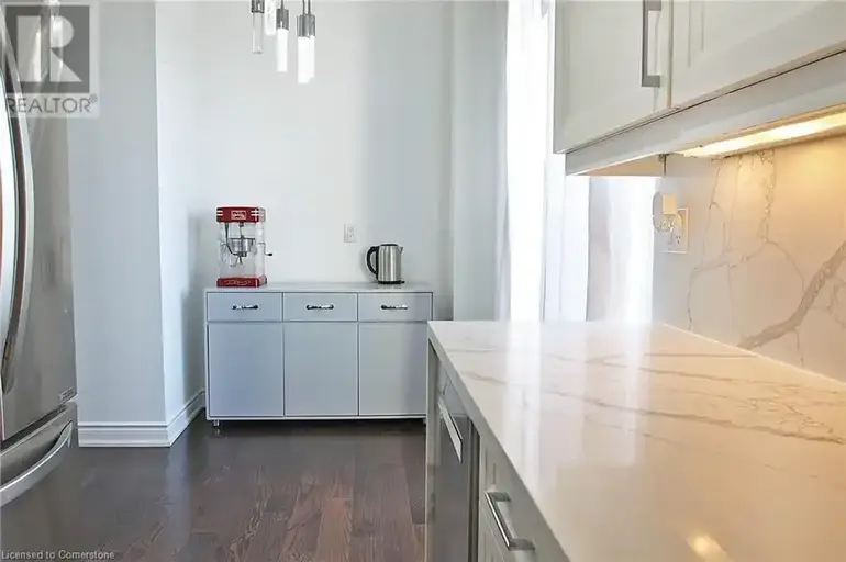 330 RED MAPLE Road Unit# PH08 | 330 RED MAPLE Road Unit# PH08, Richmond Hill | 2933550