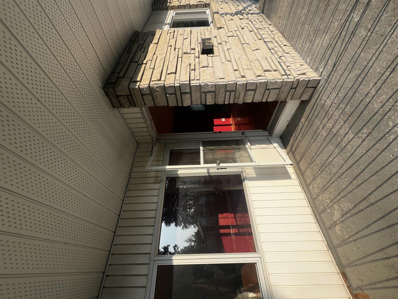 1 - 41 Rue Montpetit, Hull | 2933712