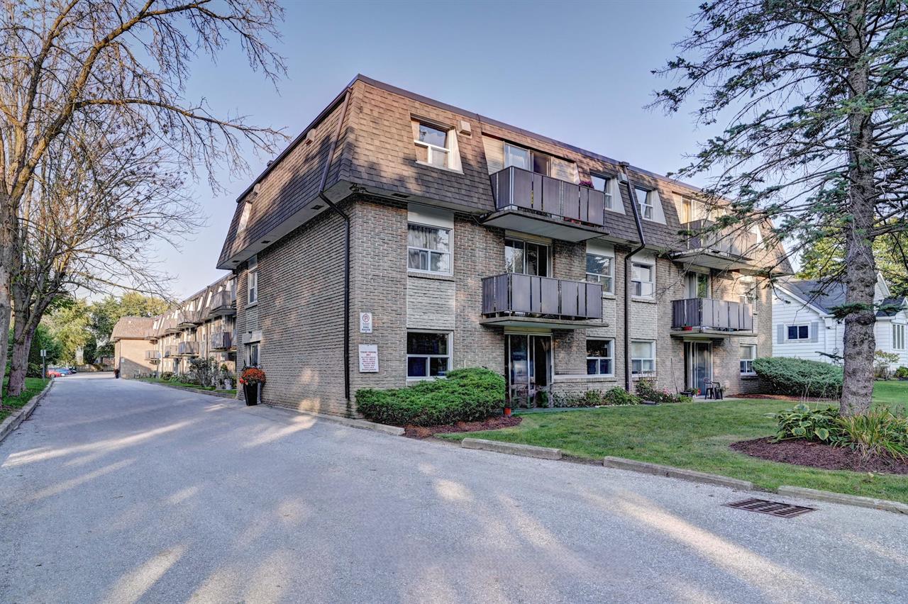 Egremont Street Apartments | 2933769