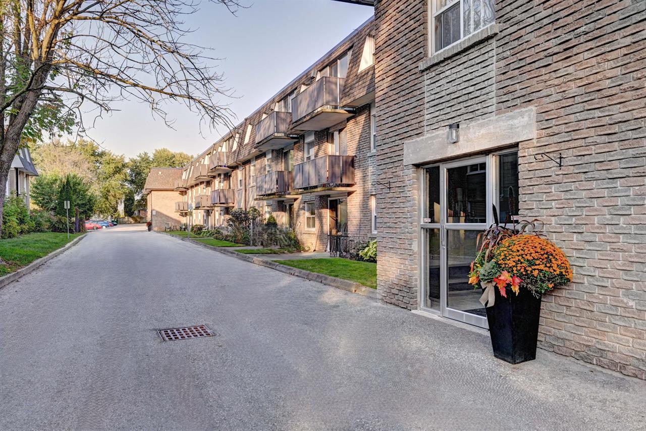 Egremont Street Apartments | 2933769