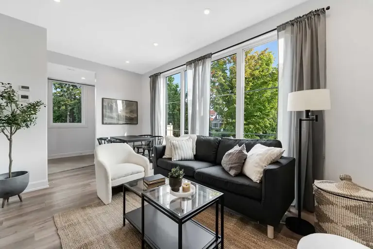 155 Sanford Avenue | 155 Sanford Avenue, Ottawa | 2953768