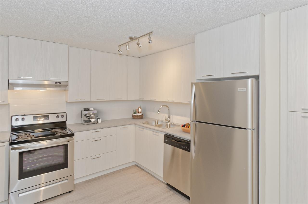 Prominence Place Apartments | 2935923