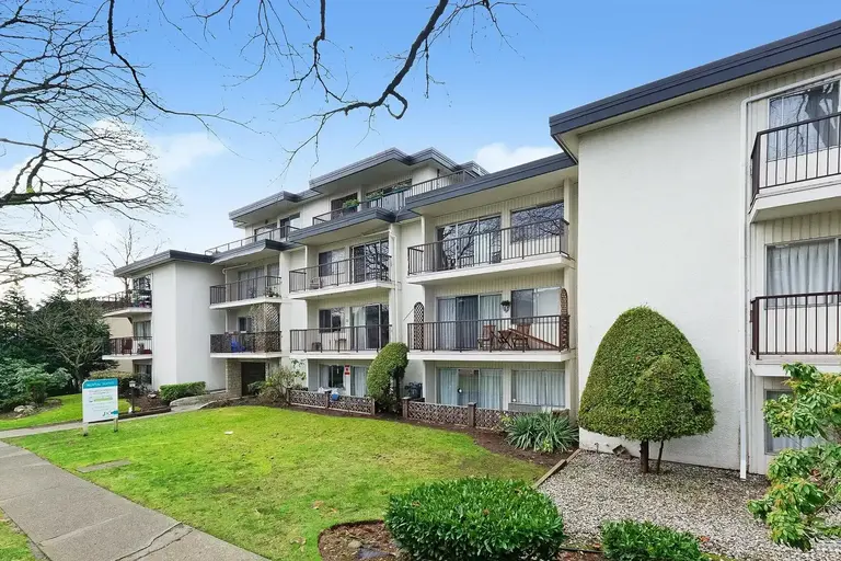 FREDRICK MANOR | 8655 Cartier Street, Vancouver | 2935935