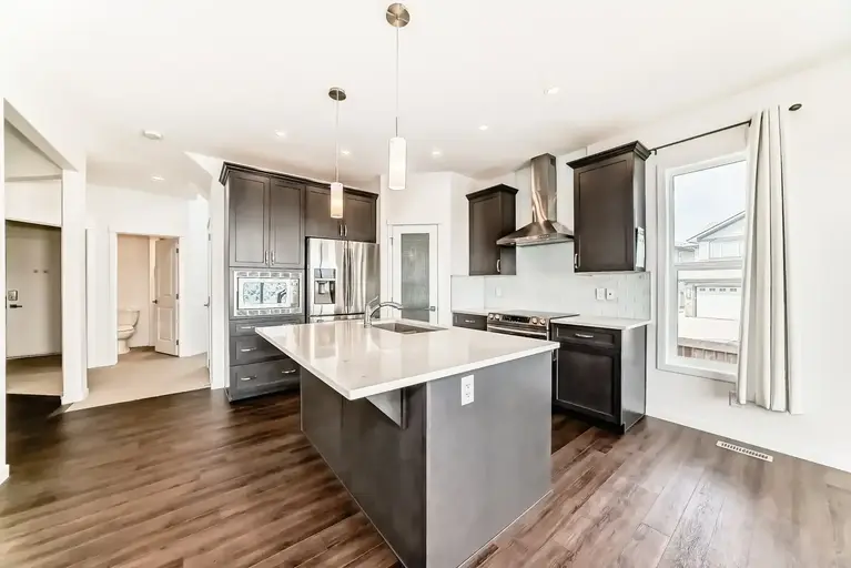 5622 22 Avenue SW Edmonton AB T6X 2C1 | 5622 22 Avenue SW, Edmonton | 2934035