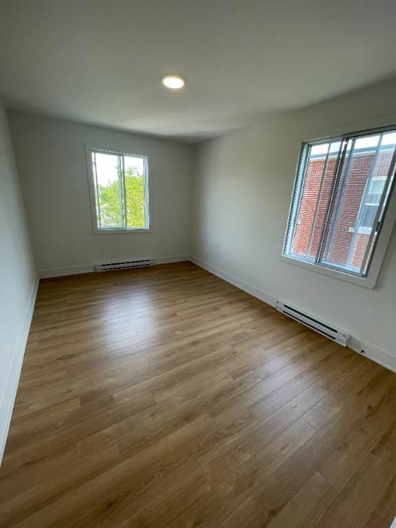 4 1/2 à Longueuil bien située | 2934097