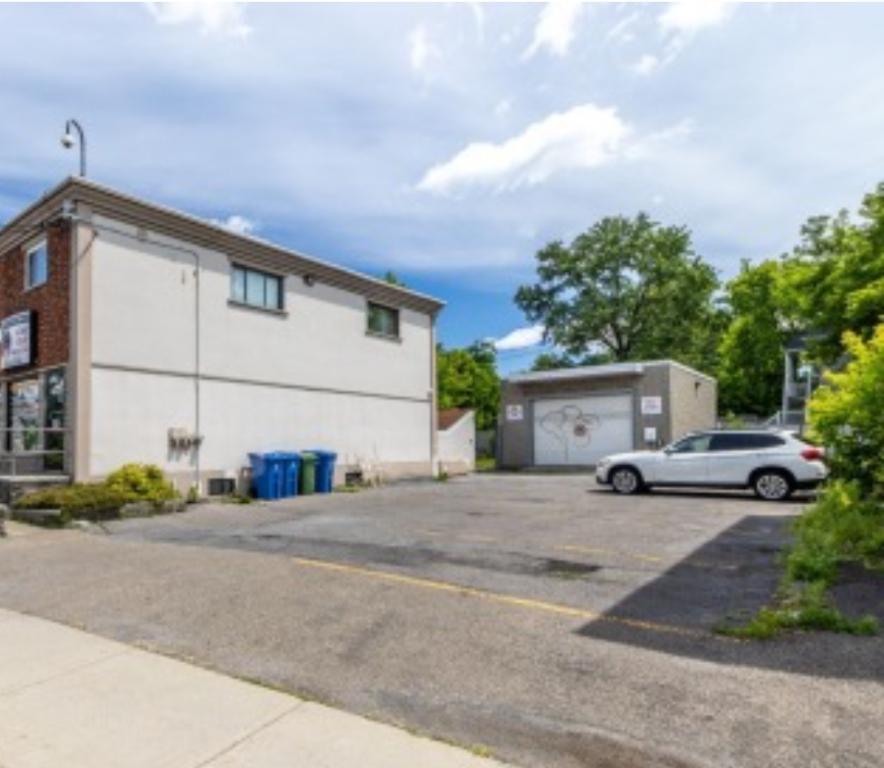 Terrain Triplex Montréal | 2934416