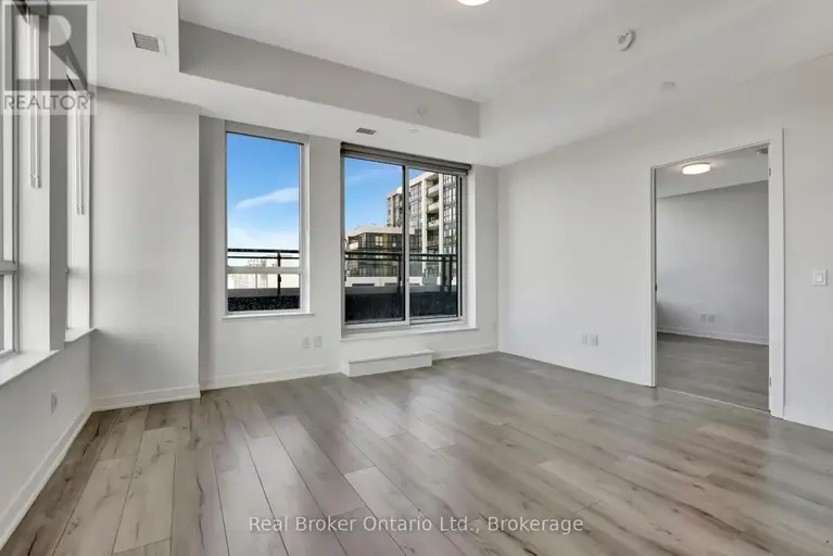 333 - 405 DUNDAS STREET W | 333 - 405 DUNDAS STREET W, Oakville | 2934545