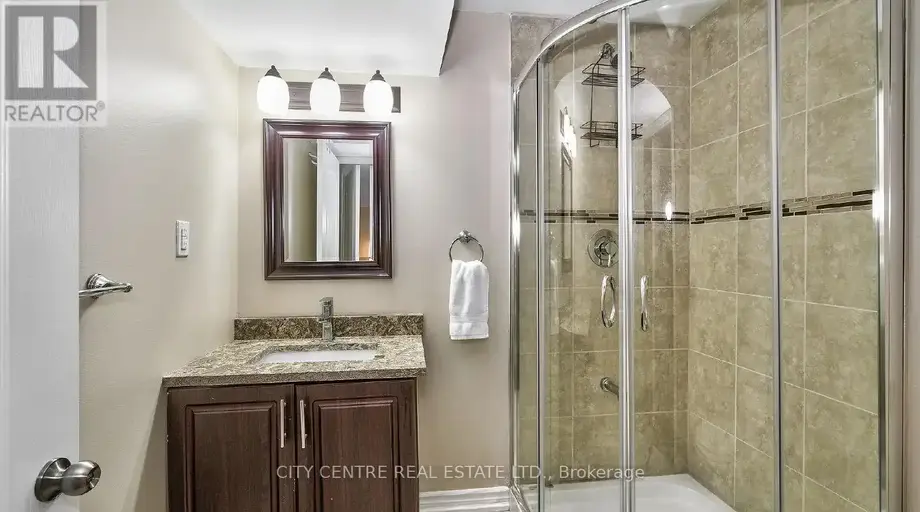 375 BEGONIA GARDENS | 375 BEGONIA GARDENS, Oakville | 2934608