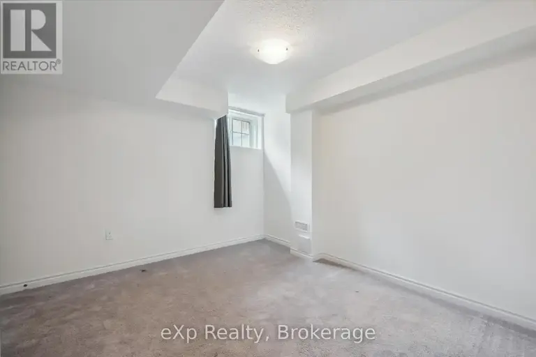 50 - 88 DECORSO DRIVE | 50 - 88 DECORSO DRIVE, Guelph | 2934611