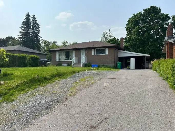 Lower- 542 Hillside Street | 542 Hillside Street, Peterborough | 2934917