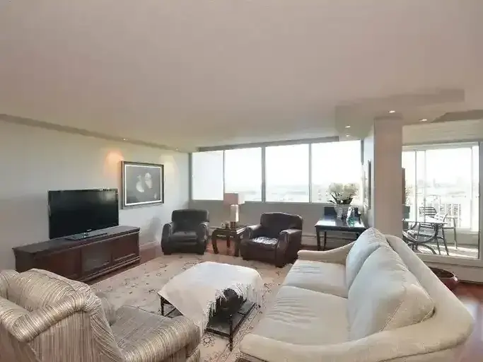 Valley Towers Custom Condo | 9923 103 Street Northwest, Edmonton | 2935140