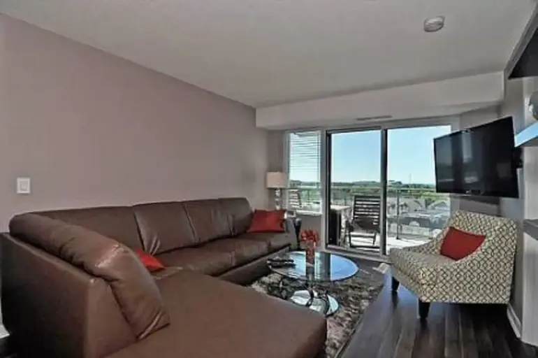 San Francisco By The Bay Suite!! | 1235 Bayly Street, Pickering | 2935669