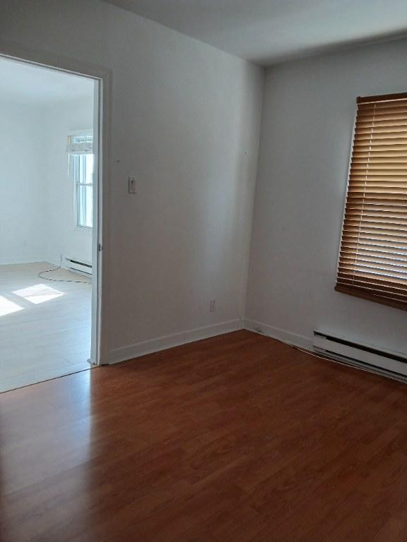 Appartement à louer - Vieux-Longueuil : 4 et demi, à l'étage | 2935711