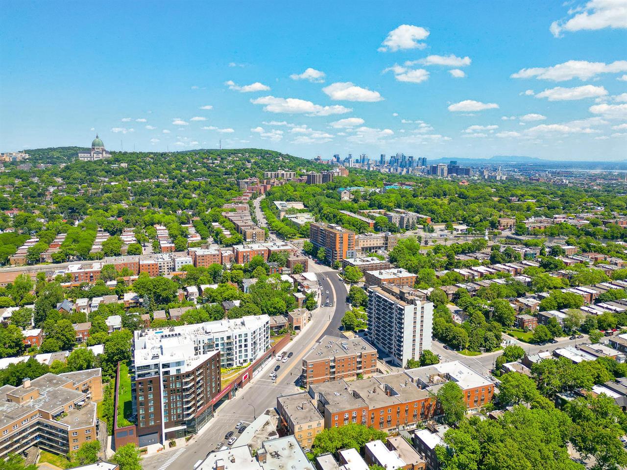 1 Bedroom 1 Bathroom - 5455 Rue De Terrebonne, Montréal | 2935772