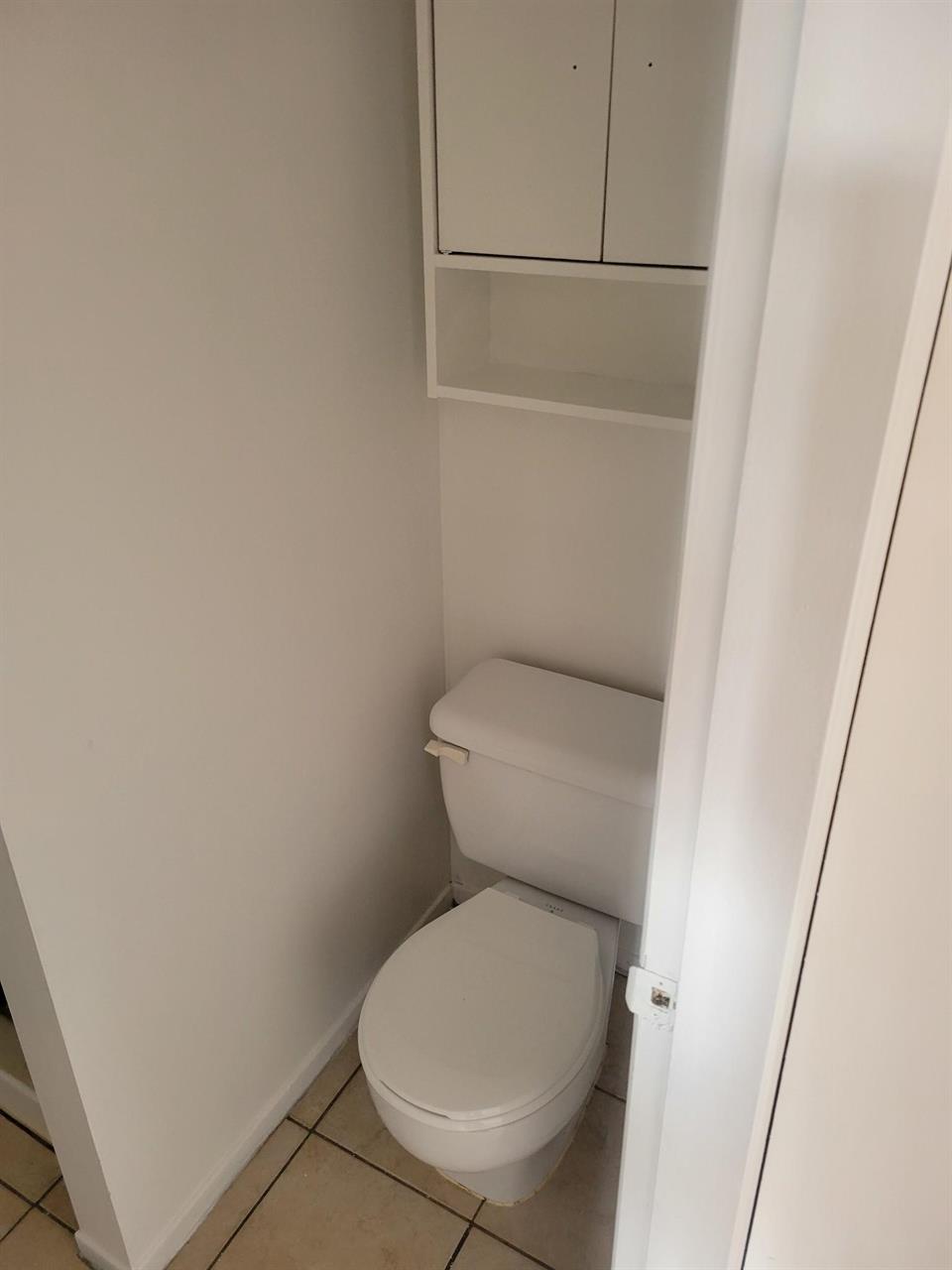 Immeuble - 103-105 King Est Beau Logement 1 Et Demi (rénové) En Plein Centre-ville | 2948232