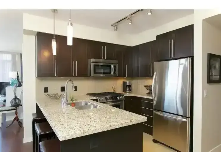 Lake Okanagan Views SKYE Tower | 1075 Sunset Drive, Kelowna | 2935960