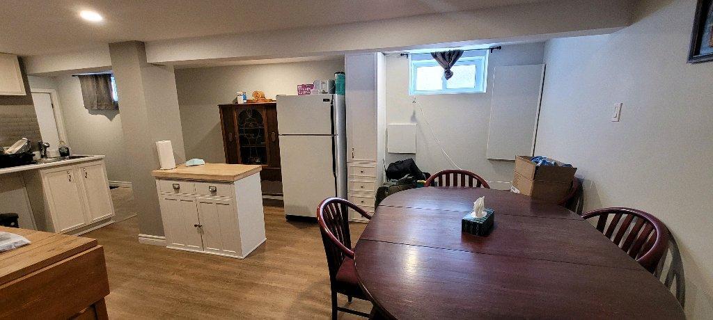 3 1/2 dans bachelor | 2936158