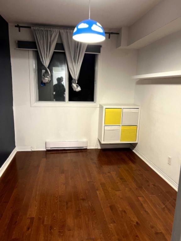 Grand 5 1/2 avec stationnement | 2936425