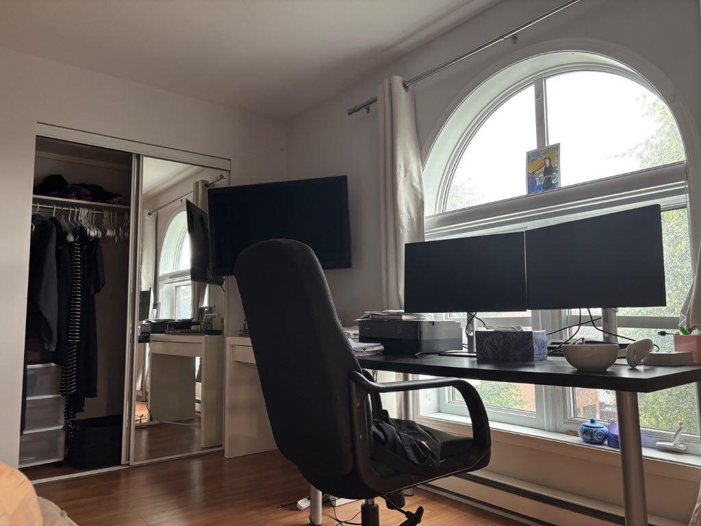Condo 2 étages 2 chambres à coucher et une salle de bain | 2936429