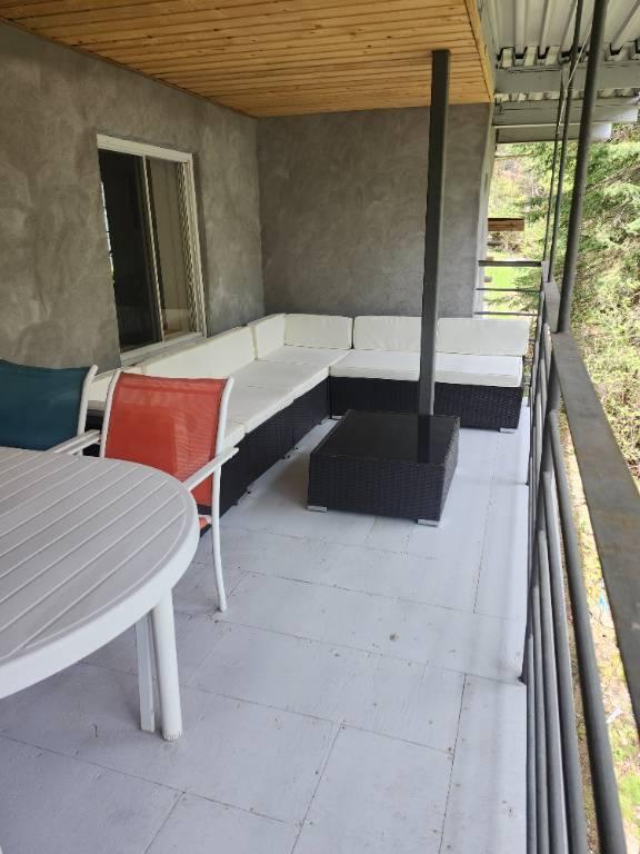 Studio chalet au bord de leau a lentree du parc du mont tremblant | 2937062