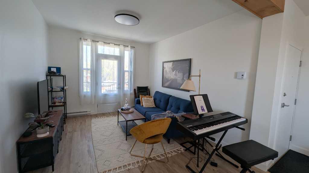 Grand Appartement 4 1/2 (2 Chambres et 1 Salle de Bain) | 2952799