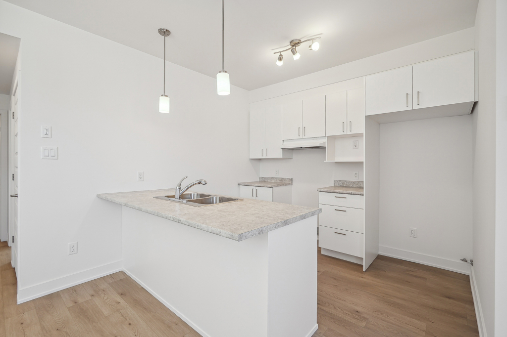 Apartement De 1 CAC A Louer | 2937113