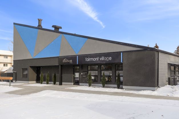 Fairmont Village | 2937414