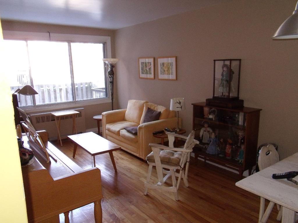Superbe 4 1/2 Adjacent Outremont/TMR - REM Canora à 5 min - Étudiants bienvenus. | 2937531