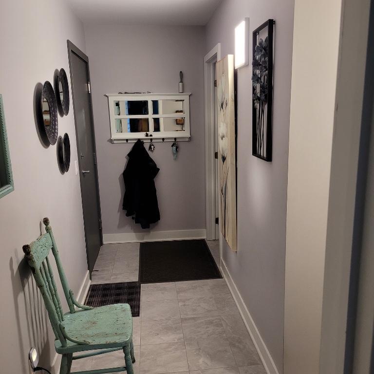 Beau grand 5 1\2 style condo | 2937553