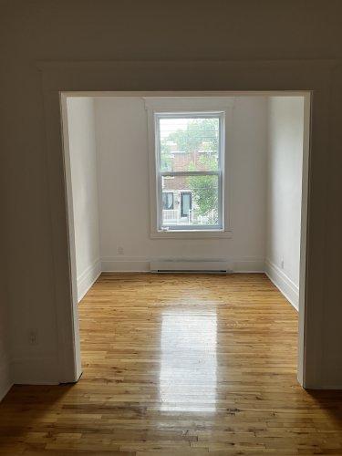 4 1/2 lumineux et stylé à Rosemont | 2938952