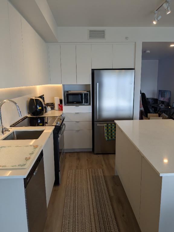 Lebourgneuf LB9 phase 3 grand 3 pieces et demi avec espace bureau cession de bail libre maintenant fin bail février 2026 | 2937862