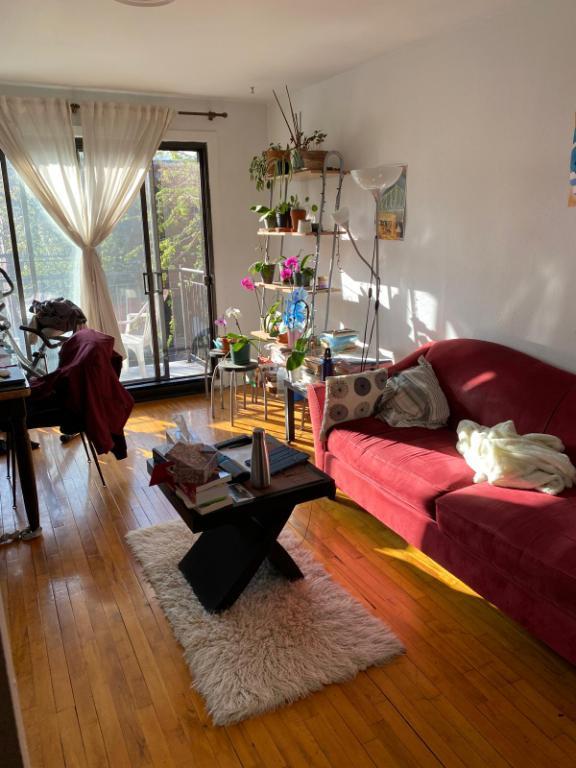 TRES GRAND 51/2 DANS COTE DES NEIGES ADJ OUTREMONT ET VMR | 2937863
