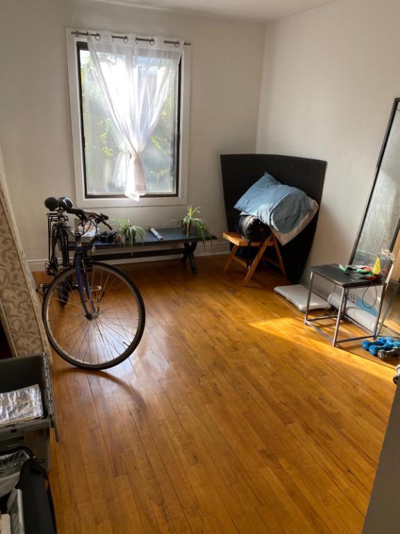 TRES GRAND 51/2 DANS COTE DES NEIGES ADJ OUTREMONT ET VMR | 2937863