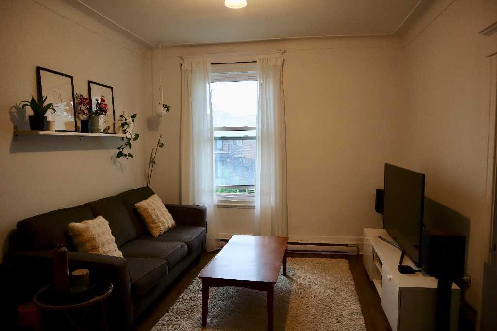 Grand 6 1/2 à louer Vieux-Rosemont (1er octobre) | 2937874