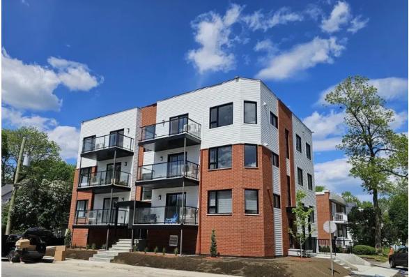 Premier mois gratuit - 5 ½ avec1 stationnement intérieur inclus !! | 2952969