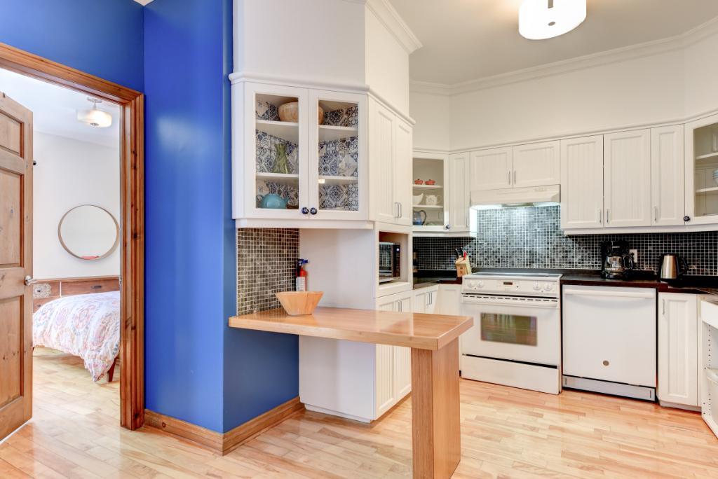 4 1/2 sur le Plateau, meublé et avec stationnement | 2937959