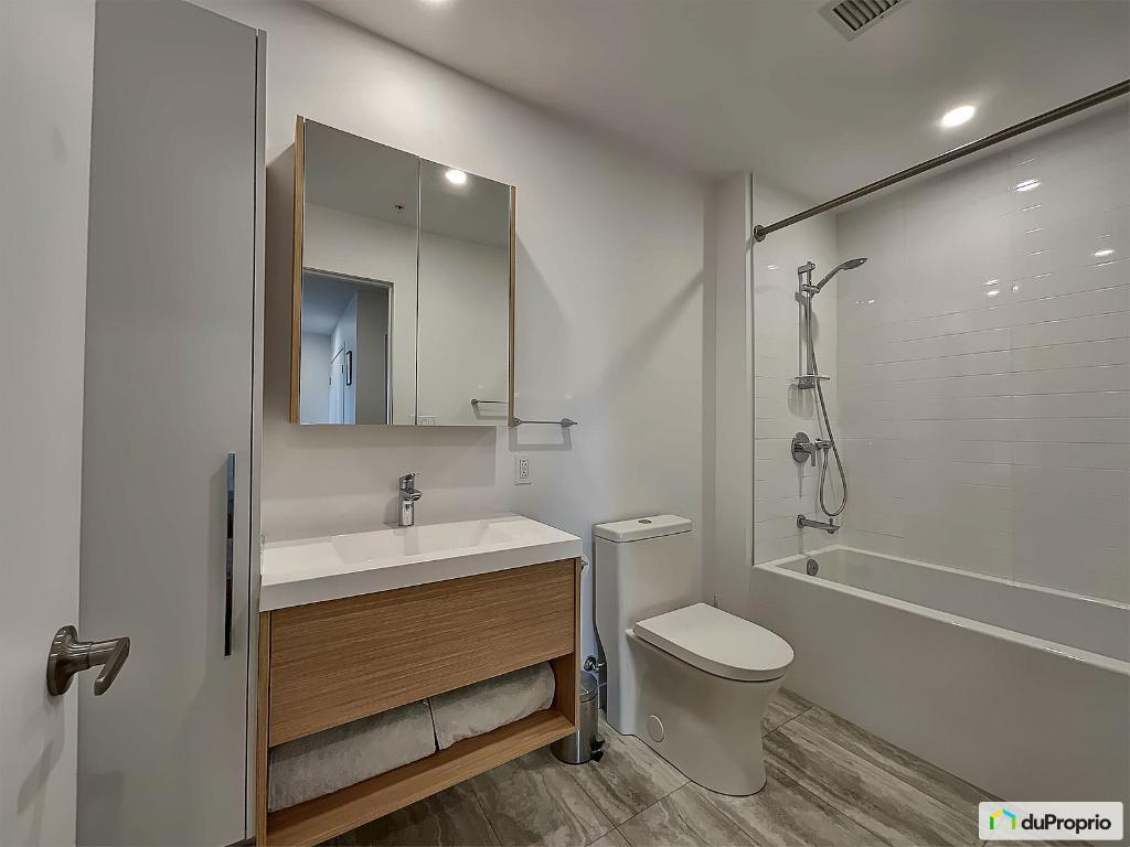 SUPERBE OCCASION- LOYER RÉDUIT POUR DÉPART À L'ÉTRANGER! 2340$ par mois TOUT INCLUS!  VALEUR DE 2840$ - Édifice Le Novia - Magnifique 4 ½ | 2937978