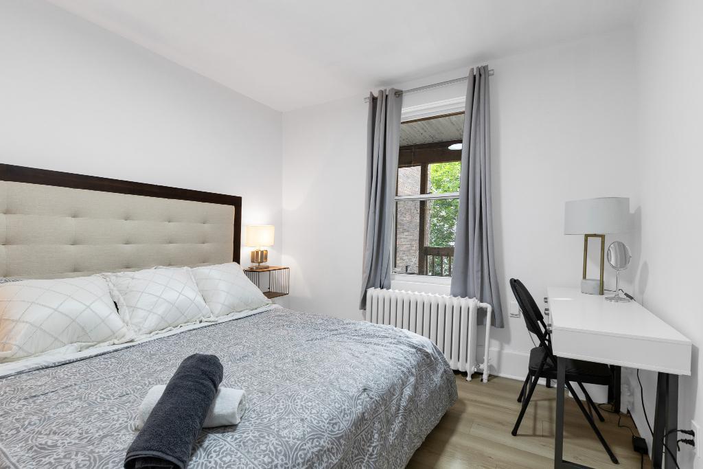 Grand 5½ entièrement meublé sur le Plateau, disponible à partir du 1er septembre 2025 - Sherbrooke St. | 2937982